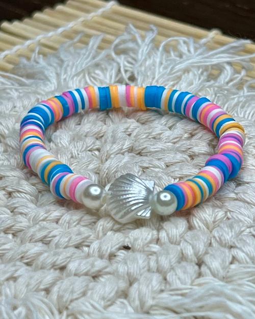 Vibrant Seashell - Clay Bead Bracelet